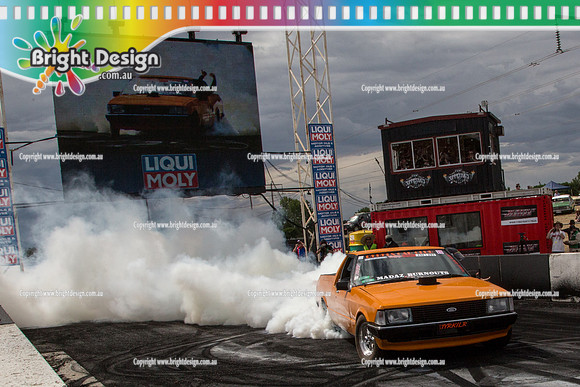 Summernats 28 Sunday 4 Jan 2015  BD  (8218)  TYRKILR BURNOUT