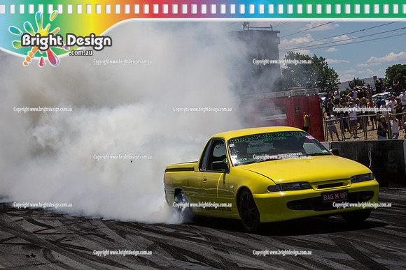 Summernats 28 Saturday 3 Jan 2015  BD (4637)  BAGMUP BURNOUT